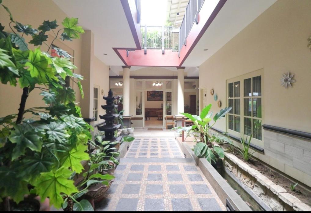 Le Krasak Boutique Hotel Yogyakarta Exterior photo