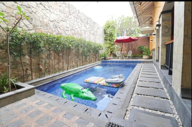Le Krasak Boutique Hotel Yogyakarta Exterior photo