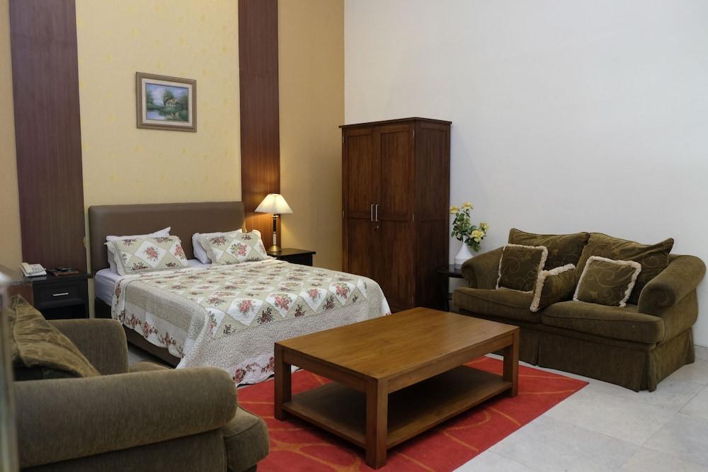 Le Krasak Boutique Hotel Yogyakarta Exterior photo