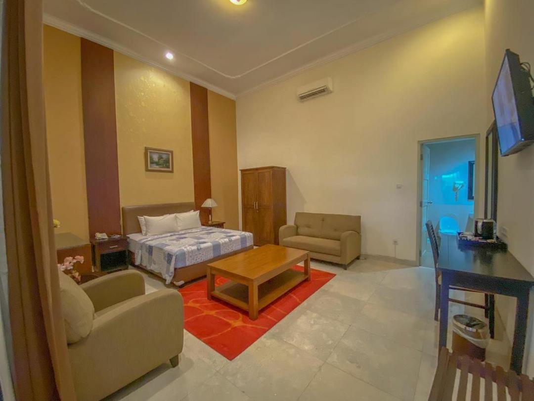 Le Krasak Boutique Hotel Yogyakarta Exterior photo