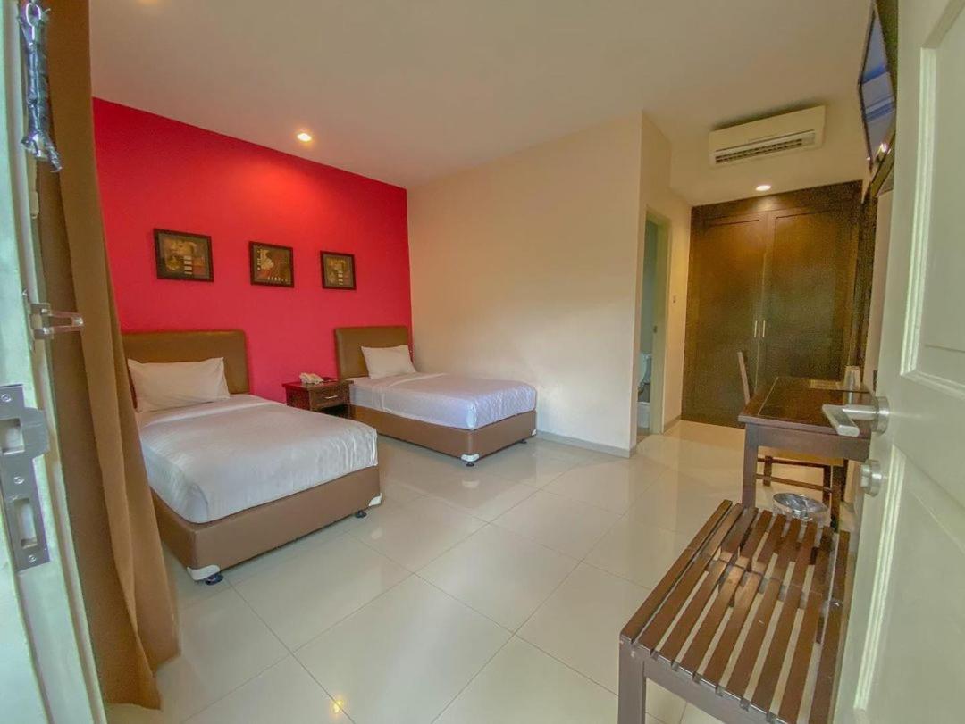 Le Krasak Boutique Hotel Yogyakarta Exterior photo